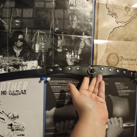 Faux Leather Shirt Collar PVC O-Ring Choker - Picture 4 of 5